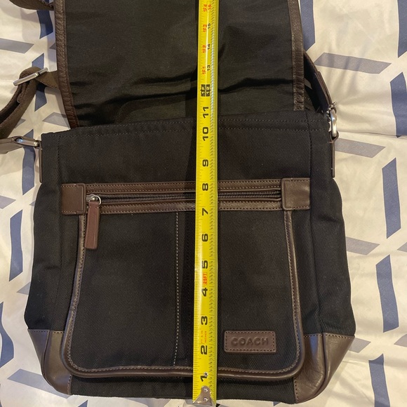 Coach Messenger Bag - Picture 8 of 9